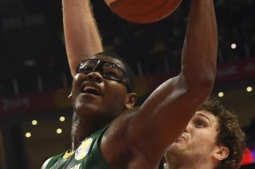 开云体育娱乐app-巴西篮球联赛：里约热内卢队拔得头筹，发起进攻()