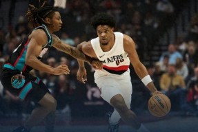 开云体育app-开拓者主场输给灰熊，连败状态持续()