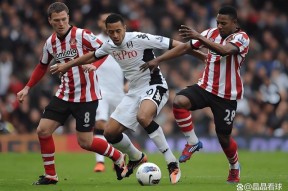 朴茨茅斯卡主场取分，保持中游积分榜()