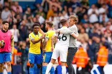 开云sports-拿坡里逆袭成功，逃离降级区威胁()