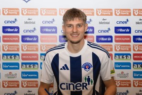 开云体育sports-佛罗伦萨中场在比赛中受伤，或将缺席下一场()